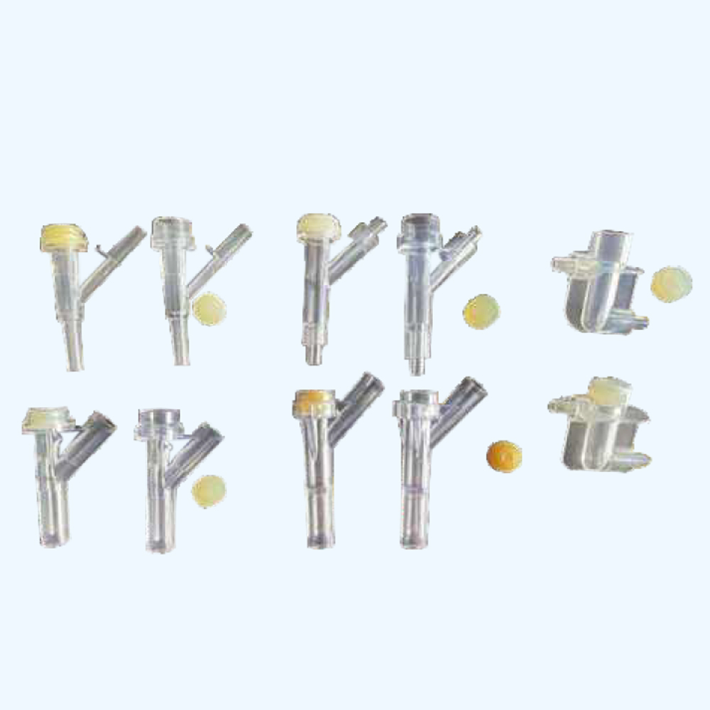 Liquid medicine three-way assembly machine